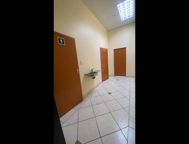 220M² OFFICE TO LET IN MUSGRAVE